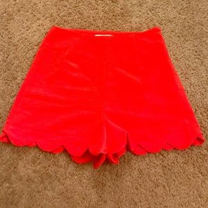 Monteau red scalloped shorts